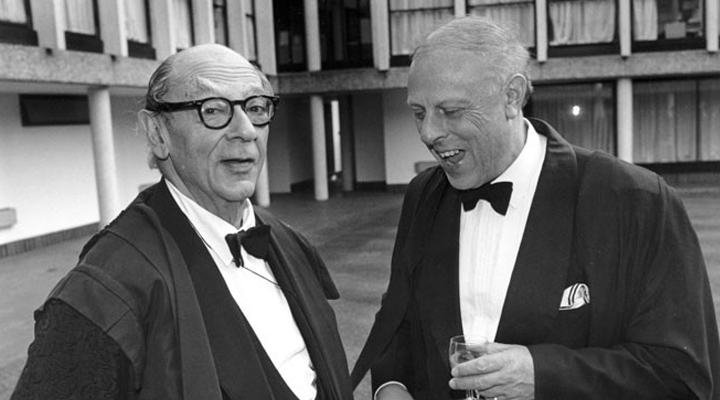 Christopher Walton MBE together with Sir Isaiah Berlin at Wolfson College. Image: College Archives.